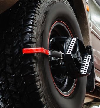 Get Back on the Straight Path: Wheel Alignments at Kwik Kar Lube & Repair